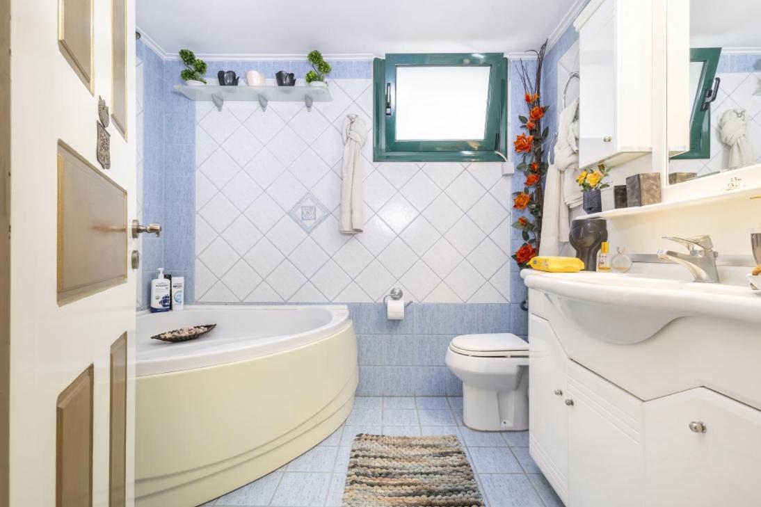 Vasilis Luxury Apartment Yanya Dış mekan fotoğraf