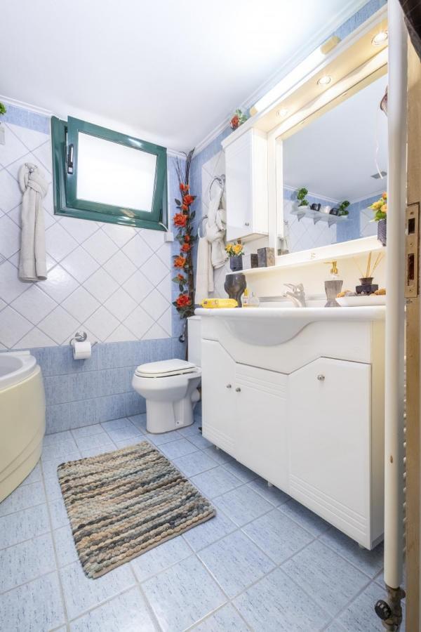 Vasilis Luxury Apartment Yanya Dış mekan fotoğraf