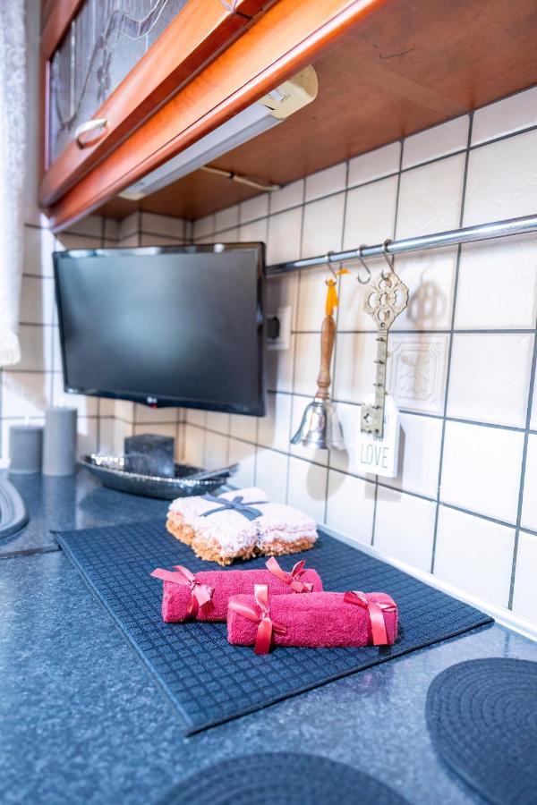 Vasilis Luxury Apartment Yanya Dış mekan fotoğraf